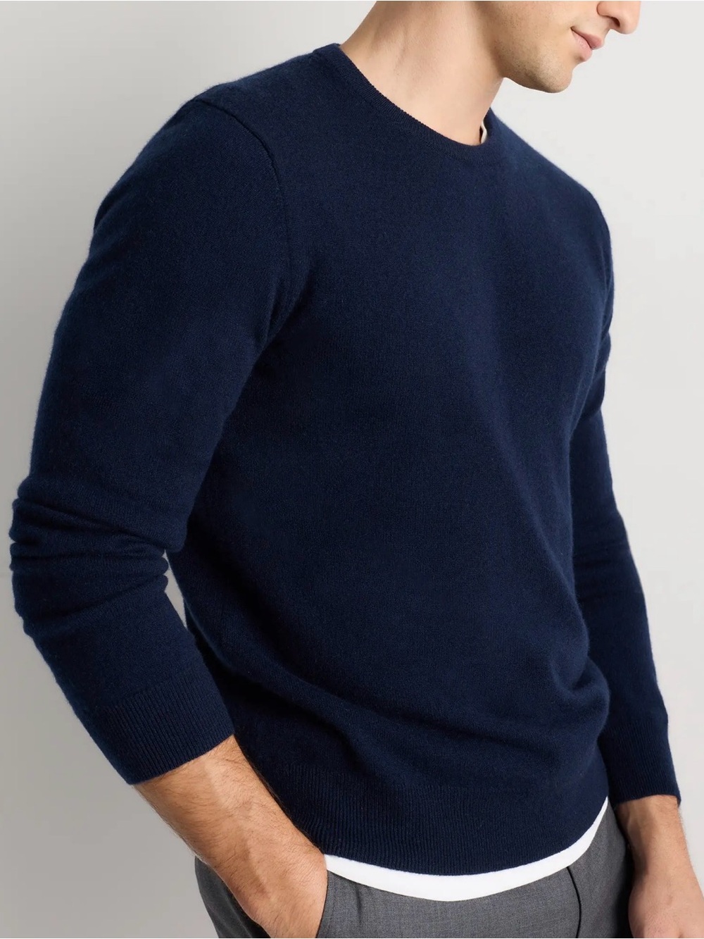 Quince Men’s Mongolian Cashmere Crewneck Sweater, True Navy, Large NWT